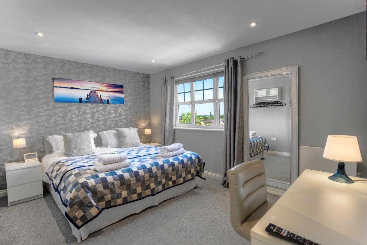 Sandy Lane Apartment สเกลเมอร์สเดล ภายนอก รูปภาพ
