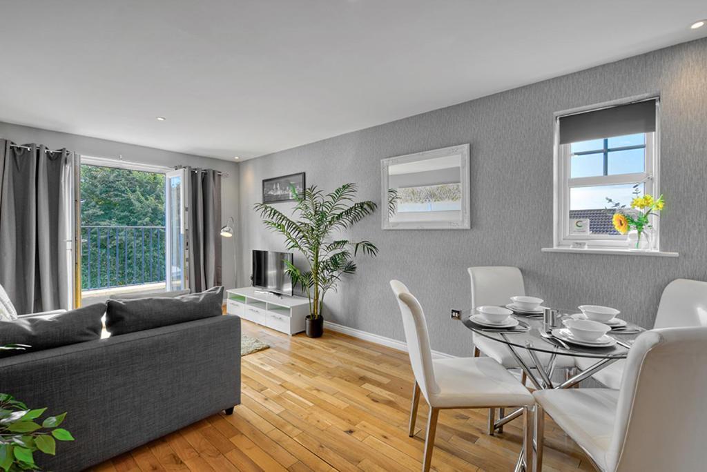 Sandy Lane Apartment สเกลเมอร์สเดล ภายนอก รูปภาพ