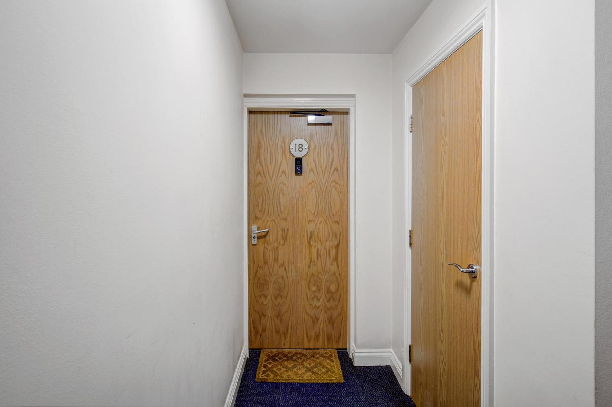 Sandy Lane Apartment สเกลเมอร์สเดล ภายนอก รูปภาพ